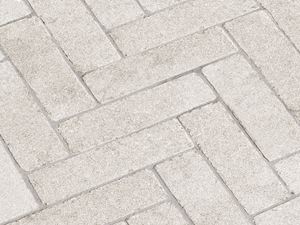 pflasterriegel-VIA-CORONA-20x6x5m