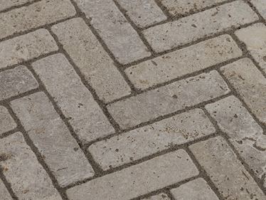 pflasterriegel-noce_20x6x5m