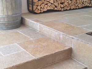 Kalkstein_Java_SandTreppeJ