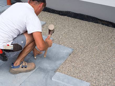 terrassenplatten sicher auf beton verlegen jonastone