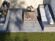 Terrasse mit Betonoptikplatten Vulkano 3cm mit Sitzecke und Outdoorküche