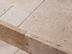 Beige-braune Travertin-Kantensteine Antik mit gebürsteter Oberfläche