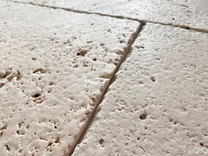 Travertin _Chateau_beige_antik