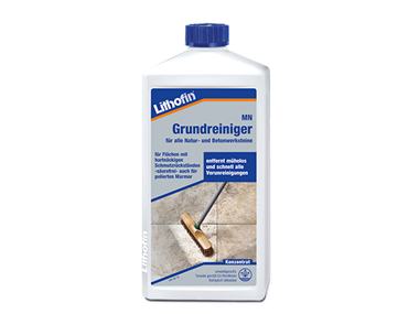 Eine Flasche Grundreiniger für die Pflege von Fliesen