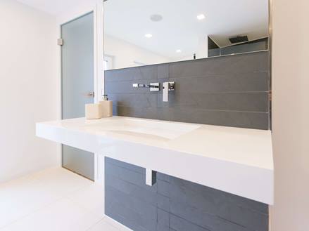 Kalkstein-Fliesen Miros und Wandfliesen Schiefer Grey Slate