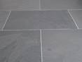 Schiefer-Fliesen Grey Slate aus der Froschperspektive