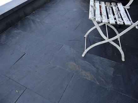 natursteinplatten auf dem balkon jonastone