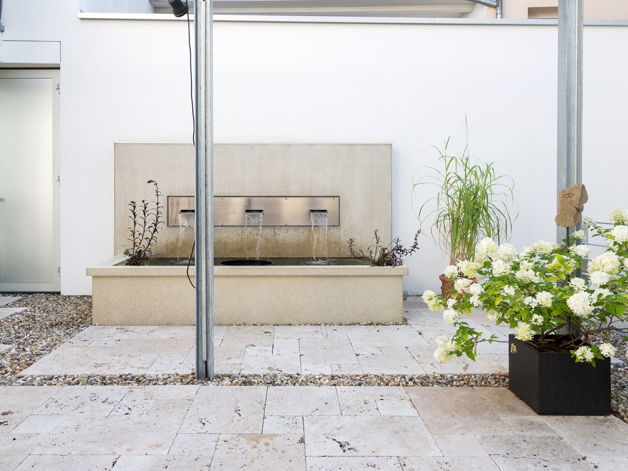 Wasserspiele auf der Travertinterrasse