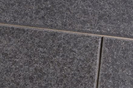 Basalt Platten Black Beauty Nahaufnahme