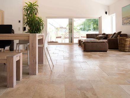 Fliesen Im Landhausstil Naturliche Und Ursprungliche Boden Jonastone